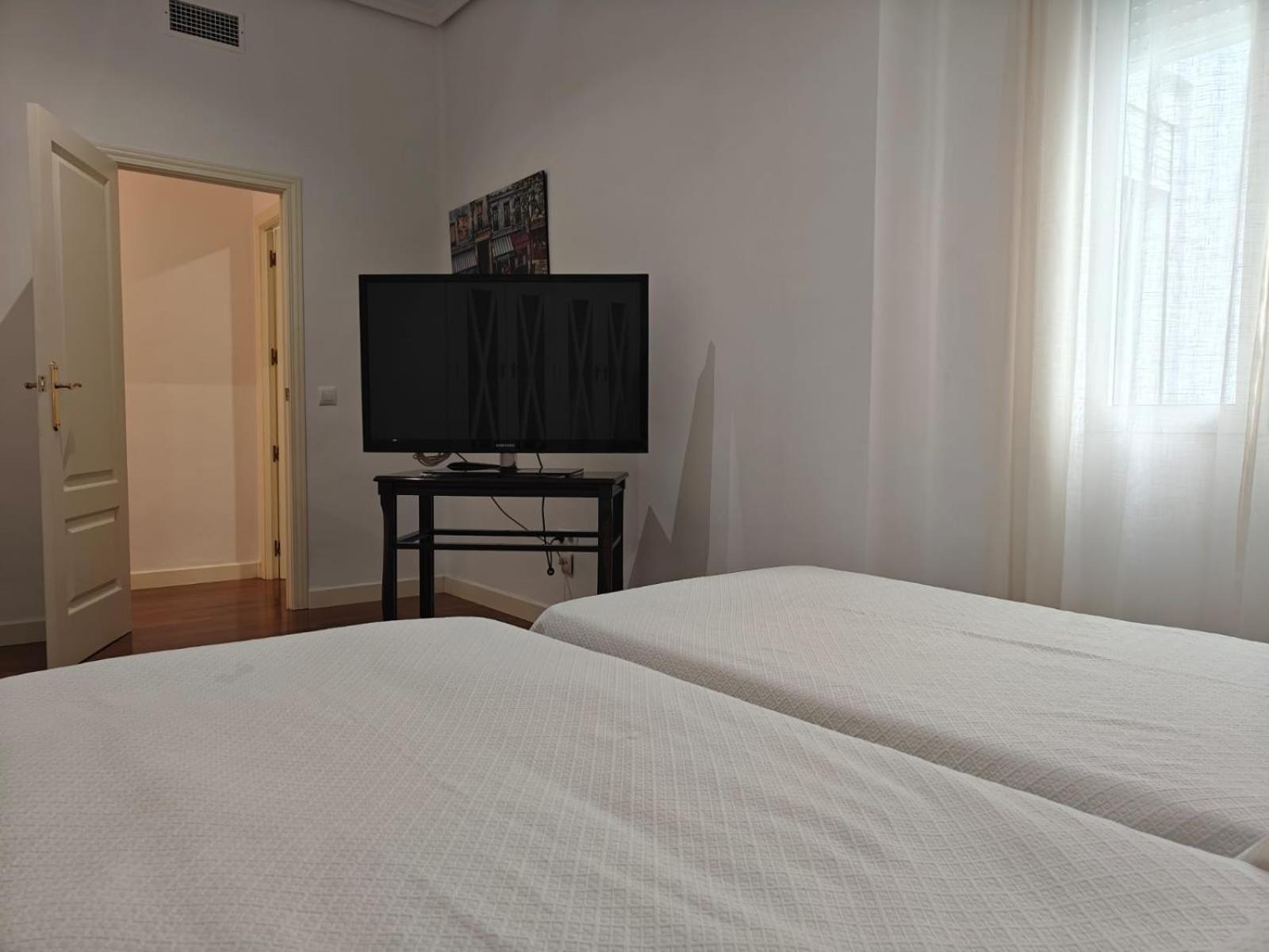 Gran Capitan Luxury Center Apartment- Parking Cordoba Ngoại thất bức ảnh